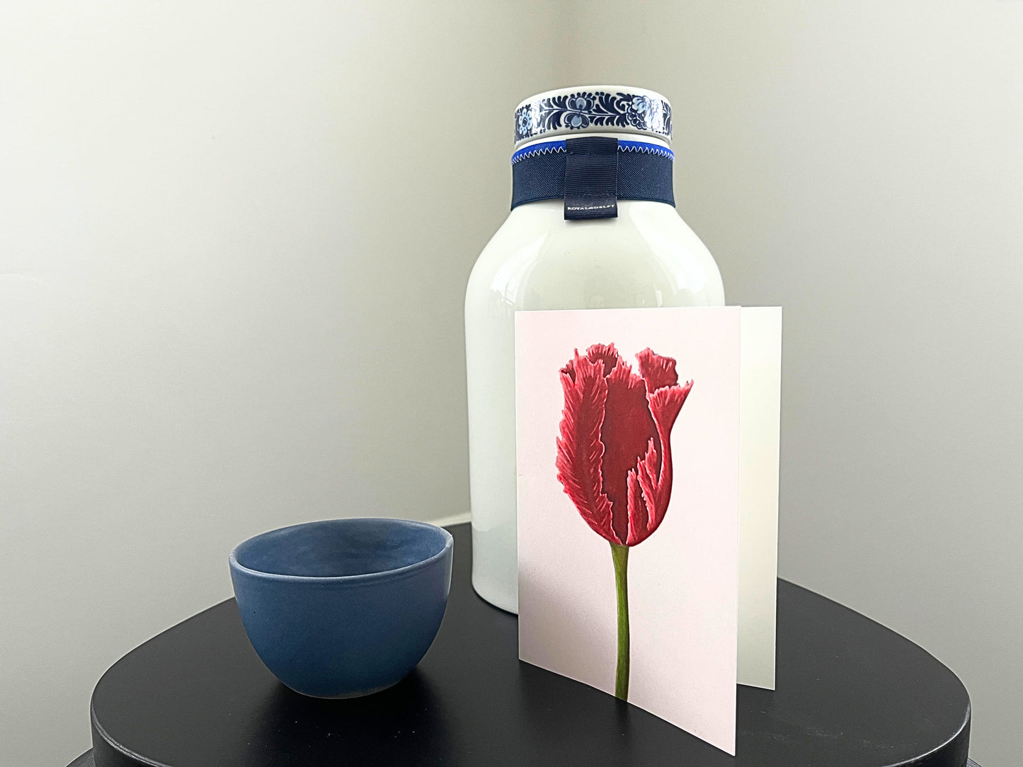 Greeting card 'Red tulip'